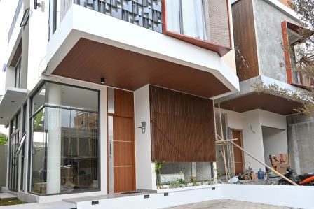 Joyglo Simatupang thumbnail 18